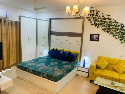 Apartamento The Influential Square Near India Expo Mart