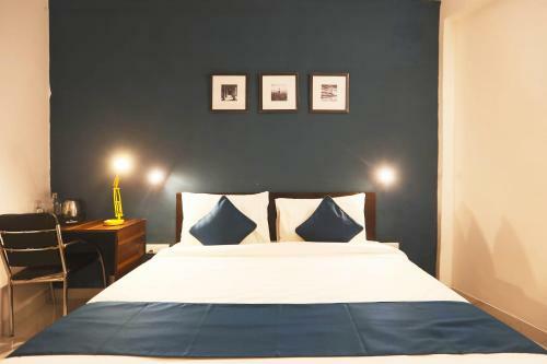 Oyo Flagship 77712 New Hotel Royal King 2