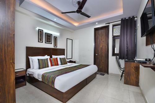 Hotel Admire Inn "atta Market, Noida Sector 18"