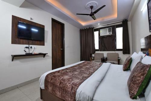 Hotel Admire Inn "atta Market, Noida Sector 18"