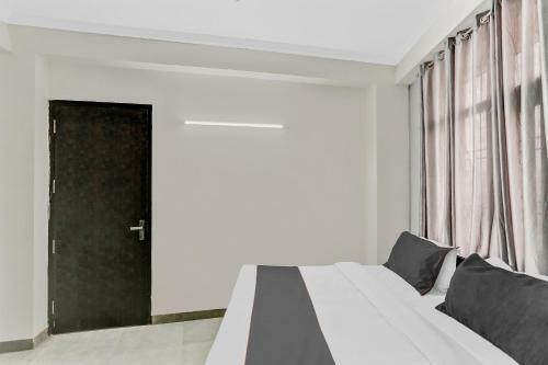 Hotel Capital O 85794 Blue Diamond