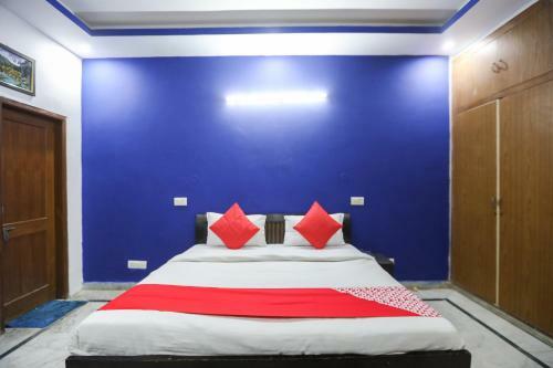 Hotel Collection O 63299 Travel Lodge