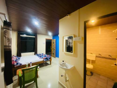 Hotel Wave N' Sea Beach Cottage