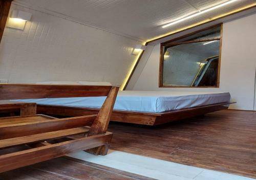 Hotel Dhauladhar View Village Resort