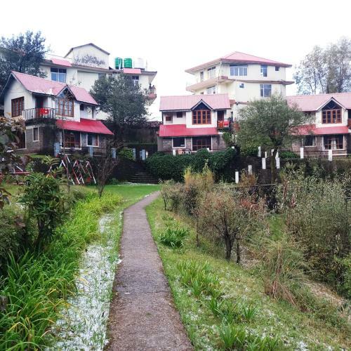 Hotel Nishaad Resorts