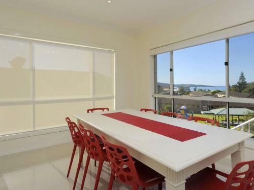 Ocean View Oasis At Fingal Bay