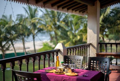 Villa Saffronstays Salt Rim On The Beach