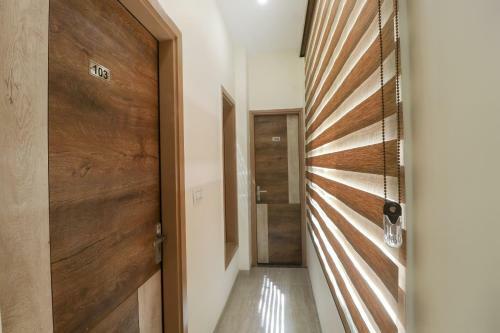 Oyo 75730 Hotel Happy Home