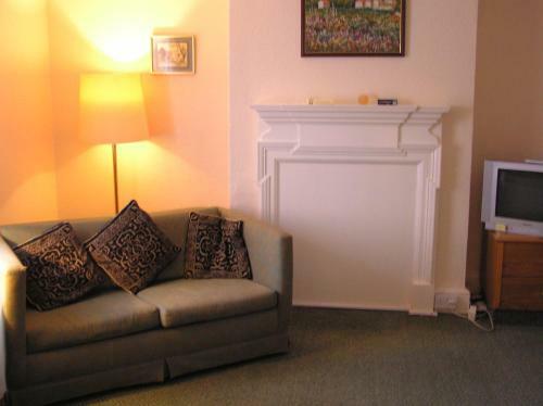 Hostal Cadogan Hotel