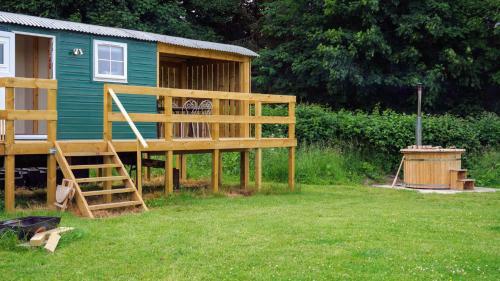 Unique Upcycled Straw Trailer Westcote