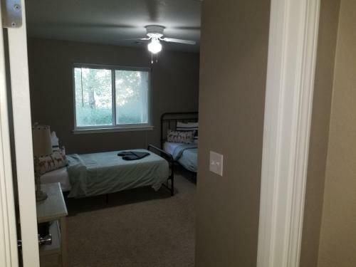 Villa Completebnb Presents Mkn1213n, Stunning 3br 2bath Townhouse