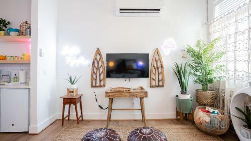 Apartamento Pickle Factory Neon Lights Studio