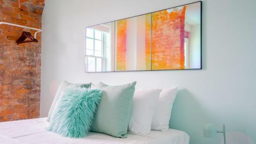 Apartamento Pickle Factory Soda Pop Whimsical Fun Studio