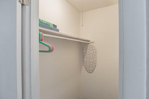 Apartamento Comfortable Getaway In Wichita W Pool