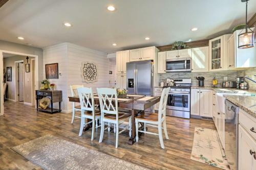 Quaint Creekside Cottage With Porch And Backyard!