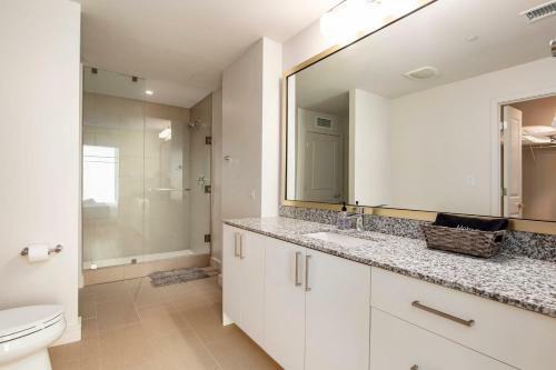 Apartamento Two Luxurious Condos On The Same Floor By Cozysuites