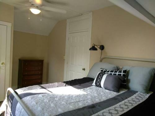 3 Bedroom In The Hipstoric Highlands