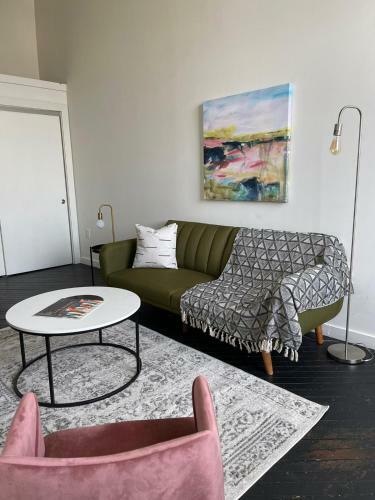 Apartamento Classic Downtown Louisville Lofts