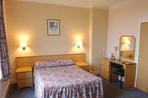 Selborne Hotel