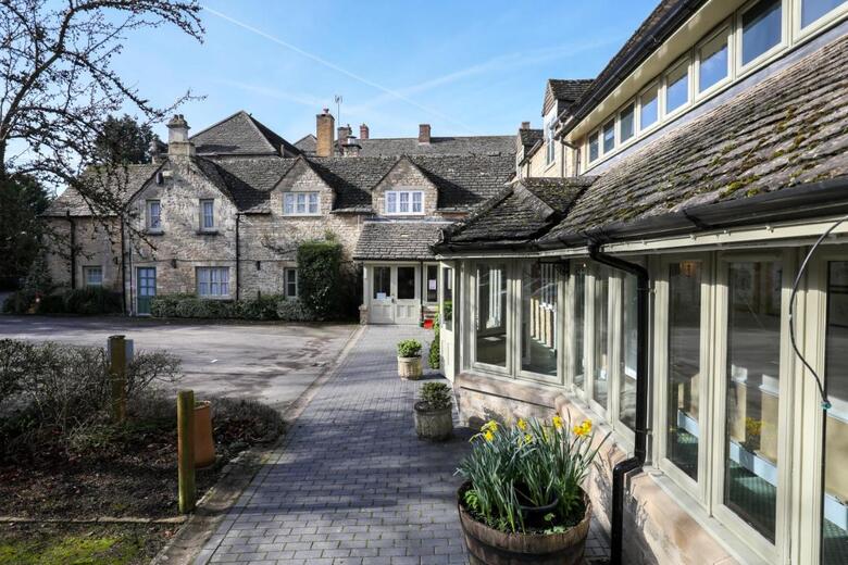 Stratton House Hotel