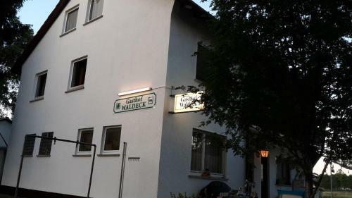 Posada Gasthof Waldeck