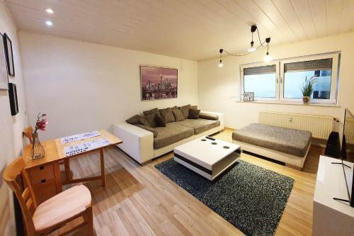 Apartamento 2 Zimmer Handwerkerwohnung Mit K�che Und Wlan