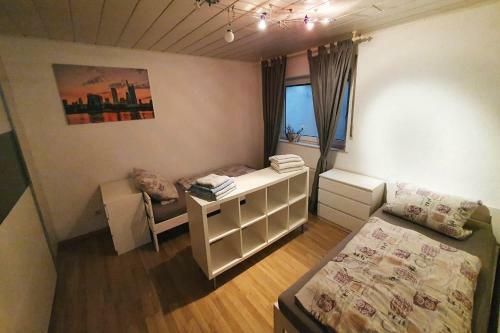 Apartamento 2 Zimmer Handwerkerwohnung Mit K�che Und Wlan