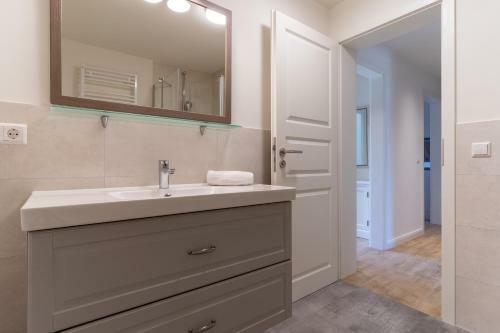 Apartamento Strandhuus Gr�mitz