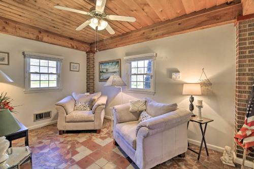 Hagerhill Home With Yard, 10 Mi To Jenny Wiley!