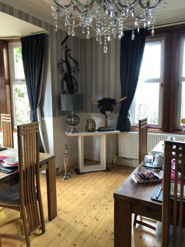 Bed & Breakfast Pitreavie Guest House