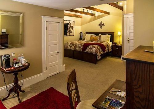 Bed & Breakfast Canal Street Inn