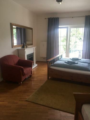 Apartment Am Friedrich Ebert Park Mit �ber 100qm Wohnfl�che