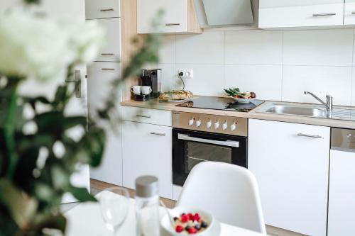Zimmer In Ruhiger Lage 150m Zur Ta (nr. 5)