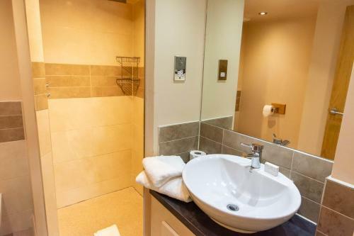 Legacy Great Hallingbury Manor Hotel