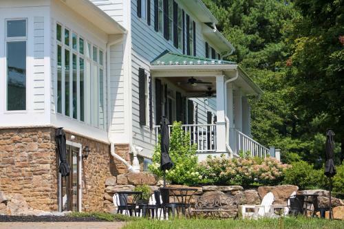 Hotel Mary's Land Farm
