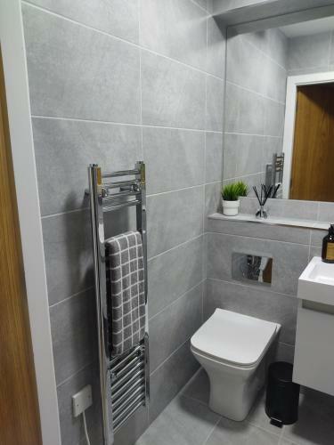 Fantastic Centrally Located 1 Bed Apartment