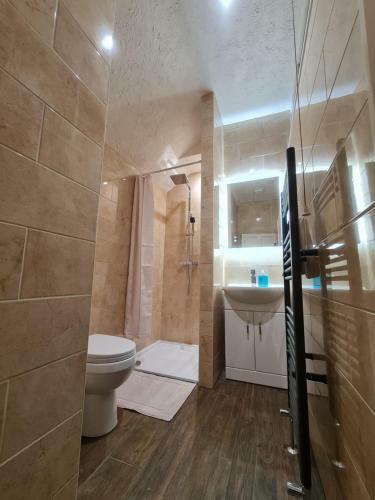 Stunning Sea View Immaculate 4-bed Family House