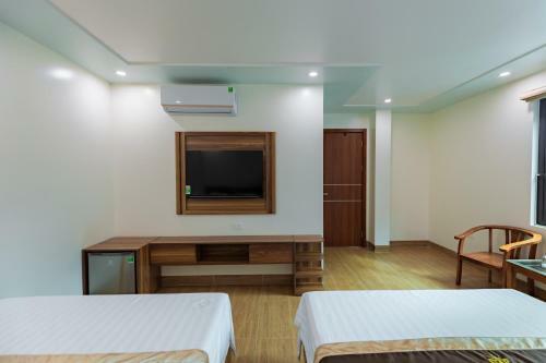 Dzung Lai Bay View Hotel