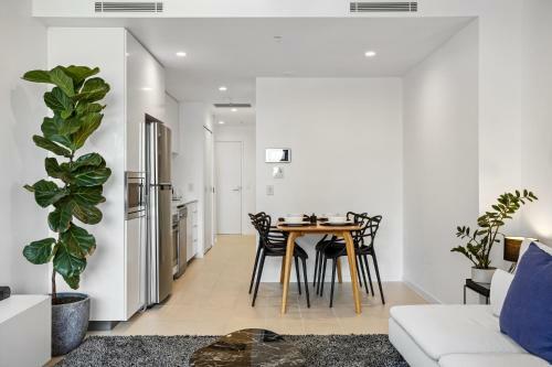 Apartamento Stellar Location With Parking, Pool & Gym Access