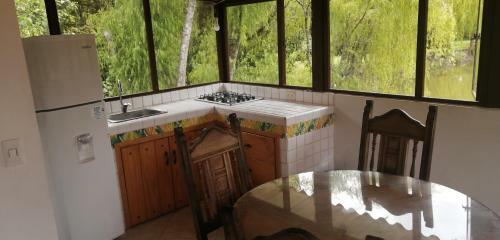 Hacienda Moncora Caba�a Lago P2