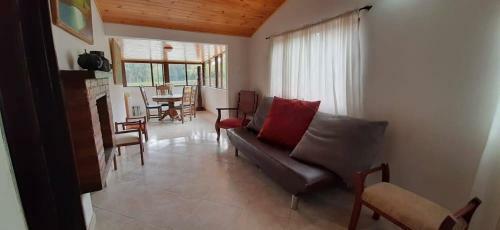 Hacienda Moncora Caba�a Lago P2