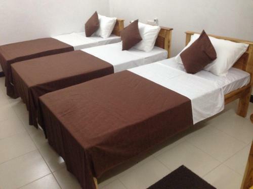 Hostal Sun And Sand Resort
