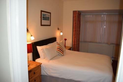 Hotel Coastal Park Accommodation & Grill