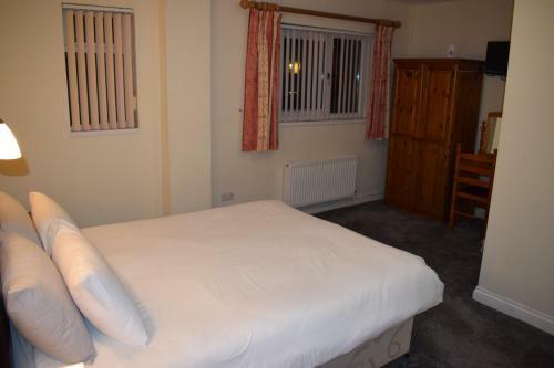 Hotel Coastal Park Accommodation & Grill