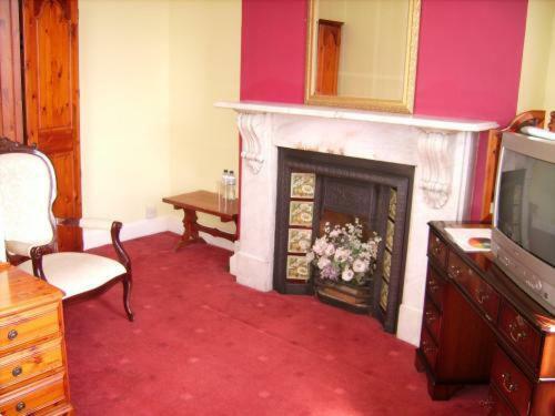 Hostal Severn View Hotel