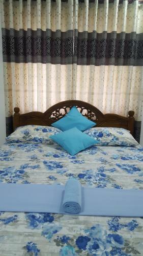 Anura Home Stay