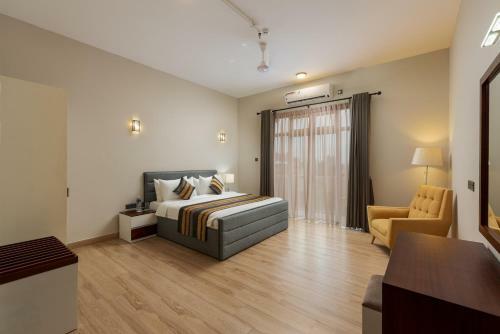 Pink Elephant Tourist Apartment Hotel