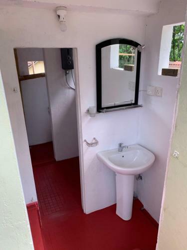 Villa Marina Retreat Hikkaduwa