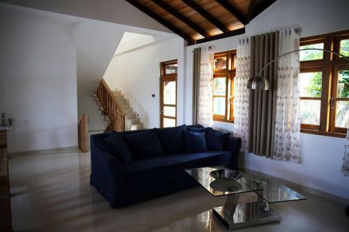 Treehouse Villas Hikkaduwa