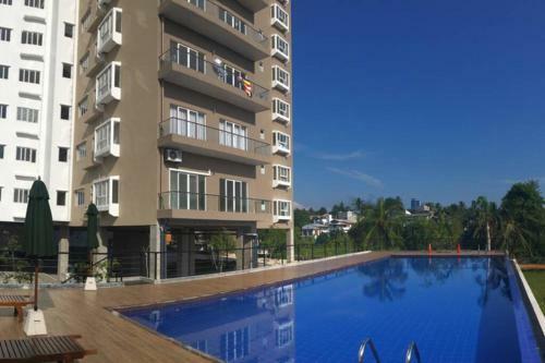 One Bed Room Apartment With Living And Kitchen